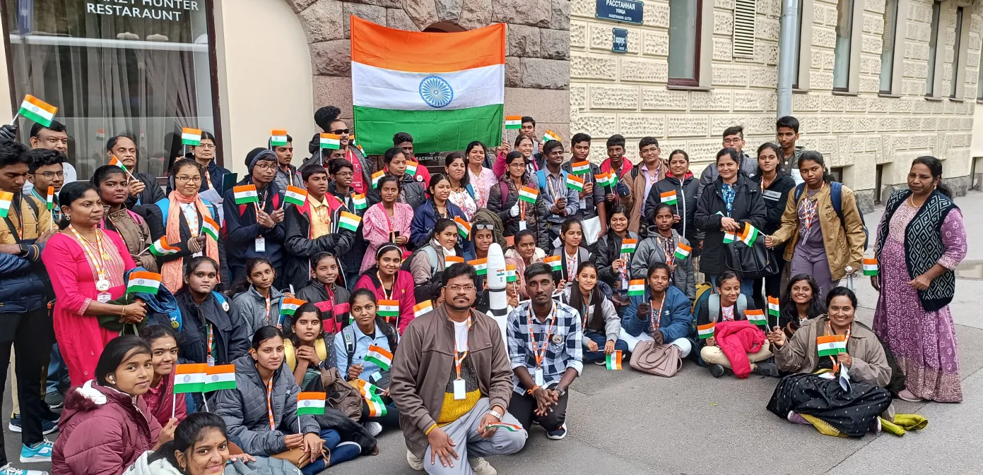Students and mentors on their educational trip to Russia
